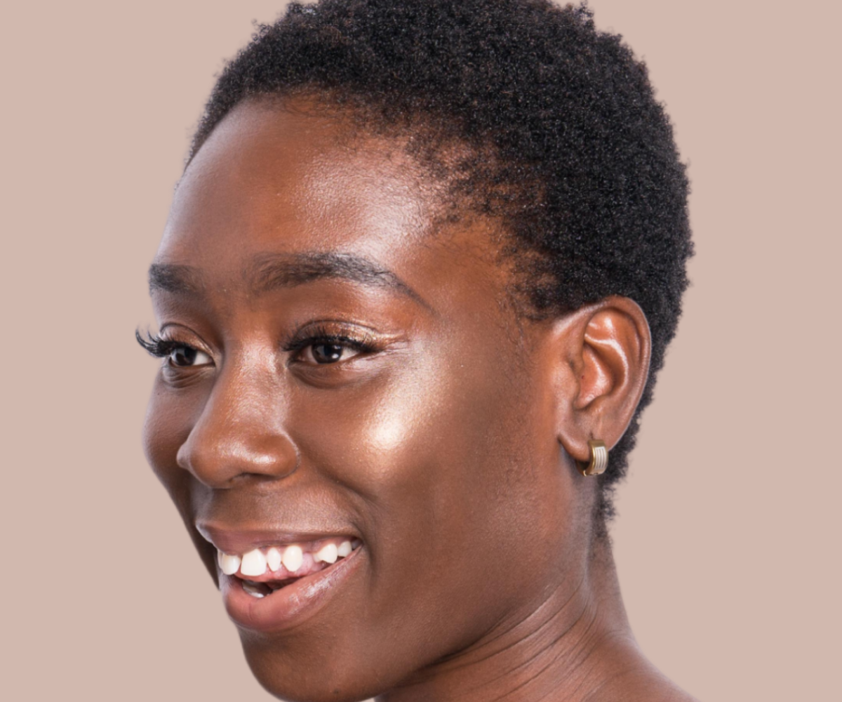 True Intentions Hydrating Foundation