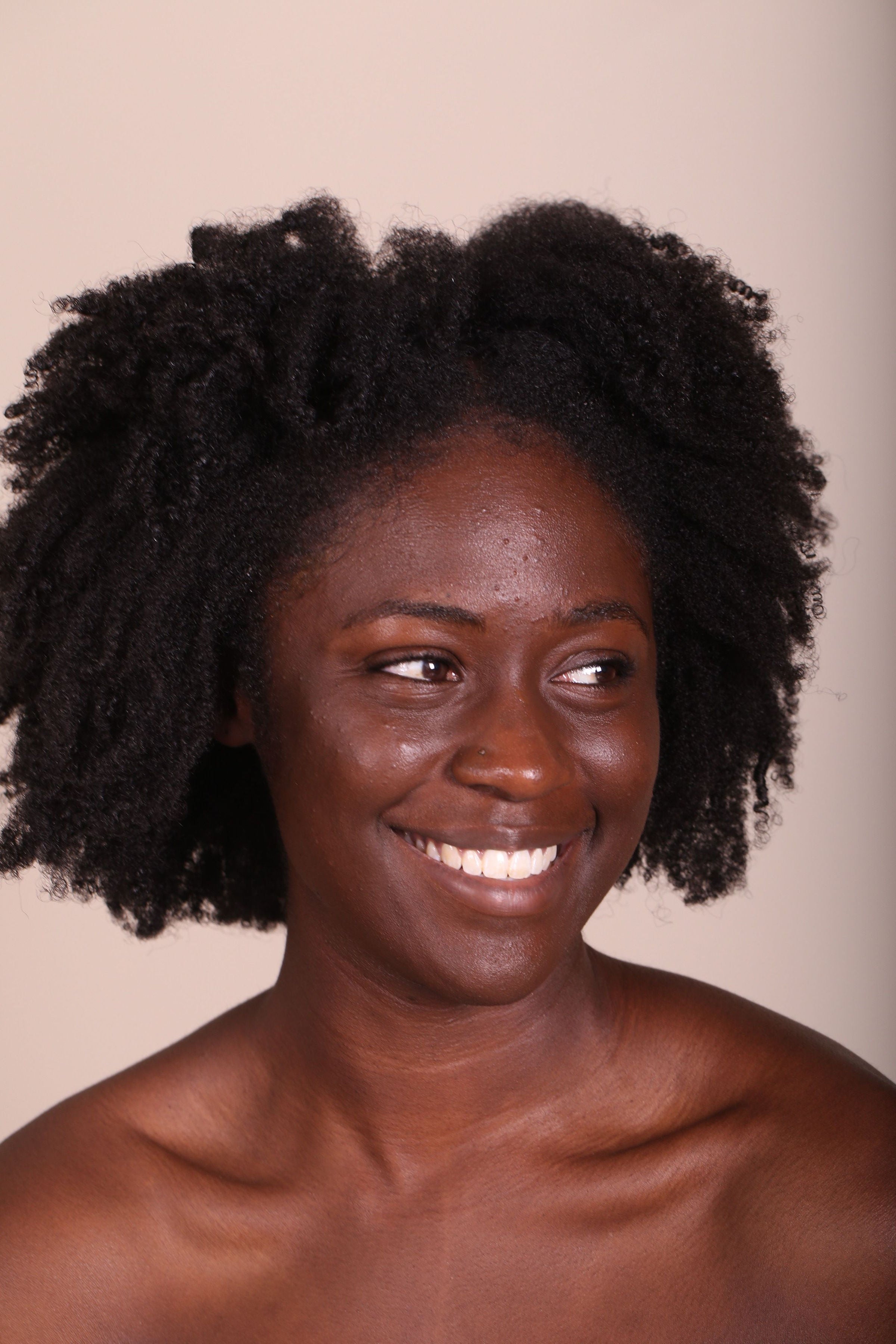 True Intentions Hydrating Foundation