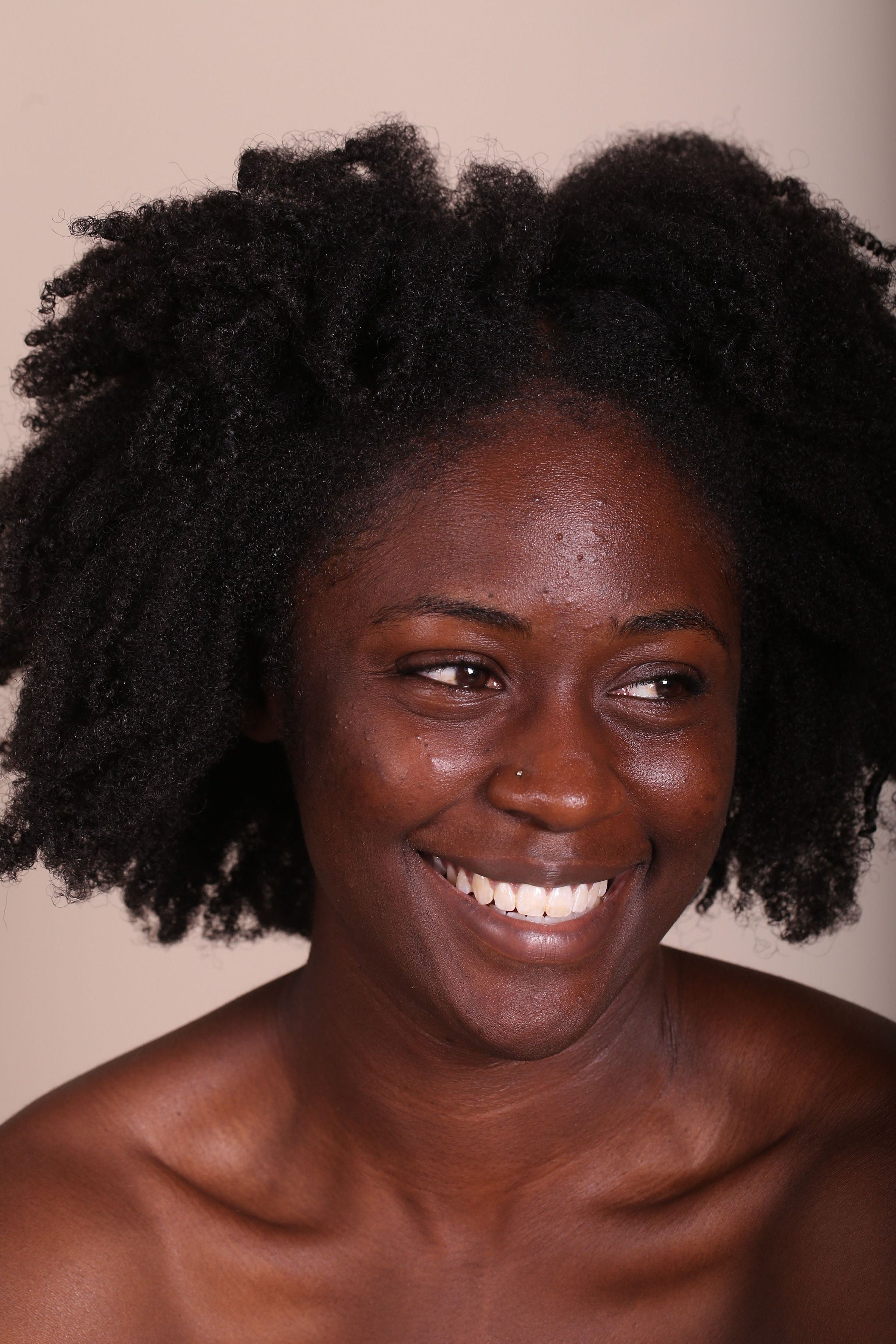 True Intentions Hydrating Foundation