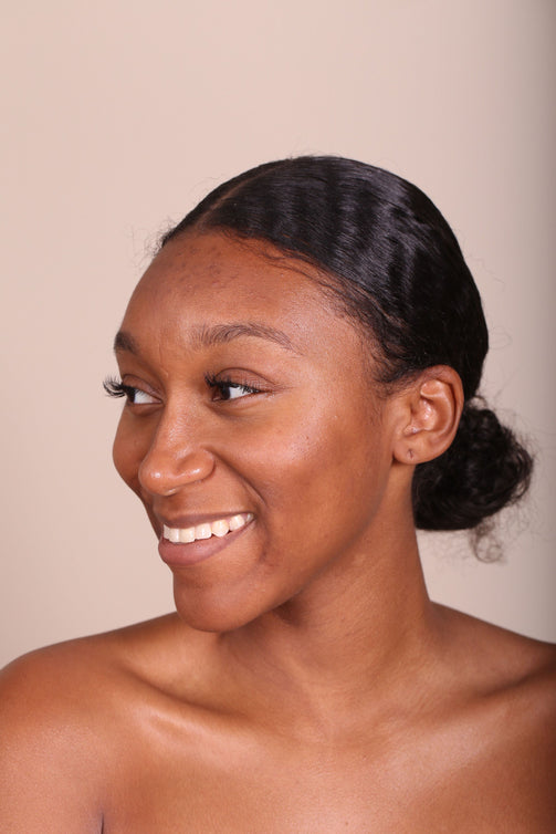 True Intentions Hydrating Foundation