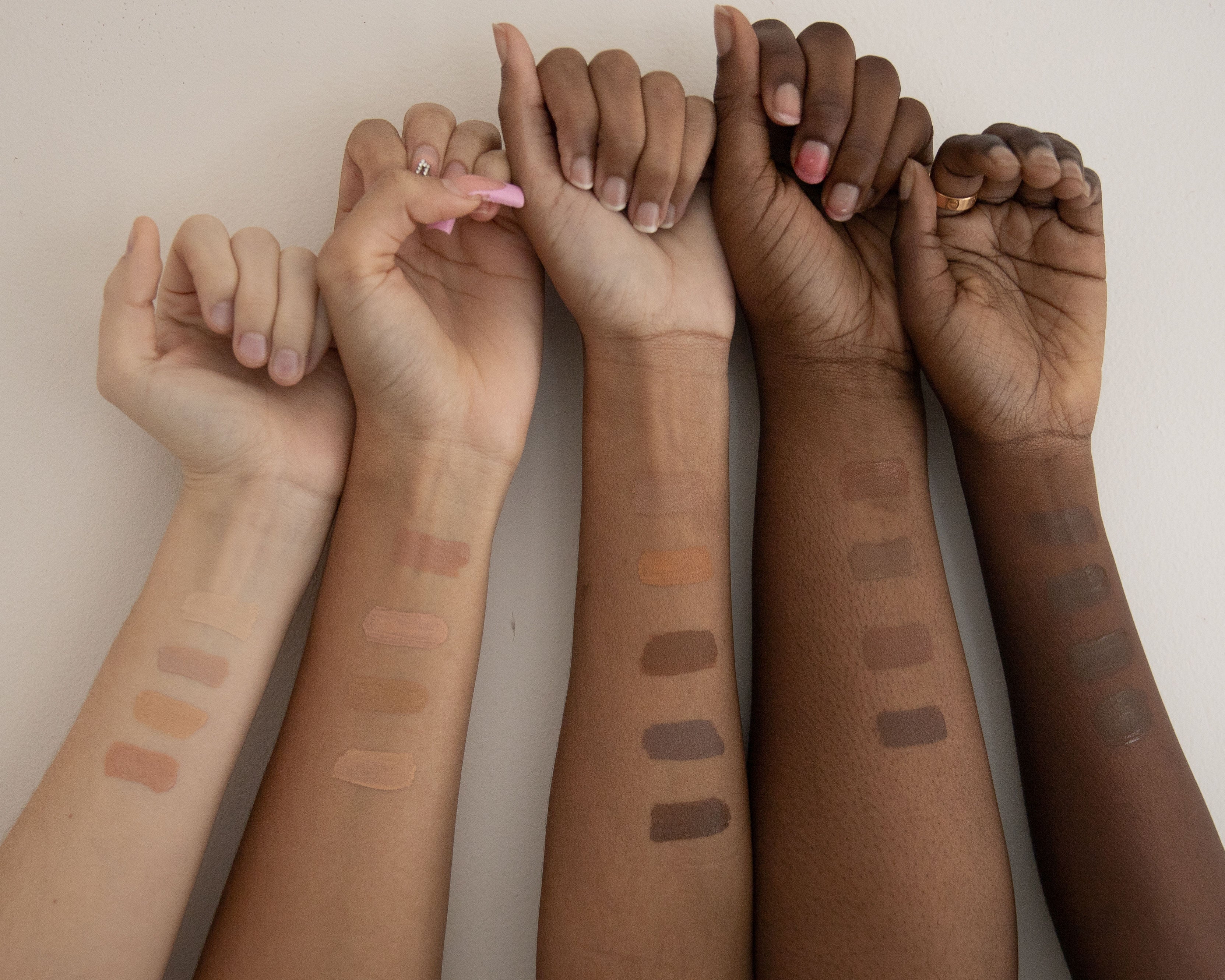 True Intentions Hydrating Foundation