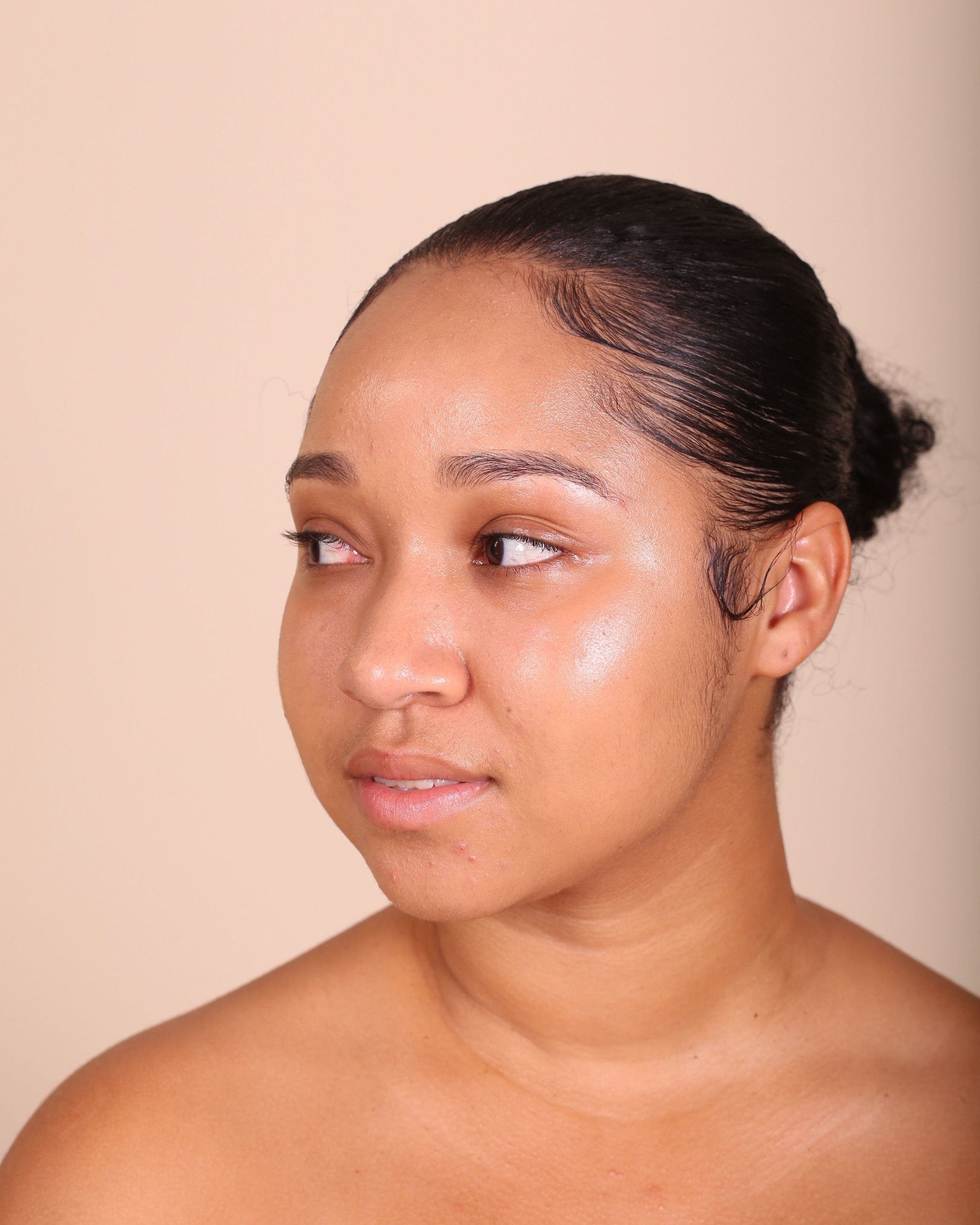 True Intentions Hydrating Foundation