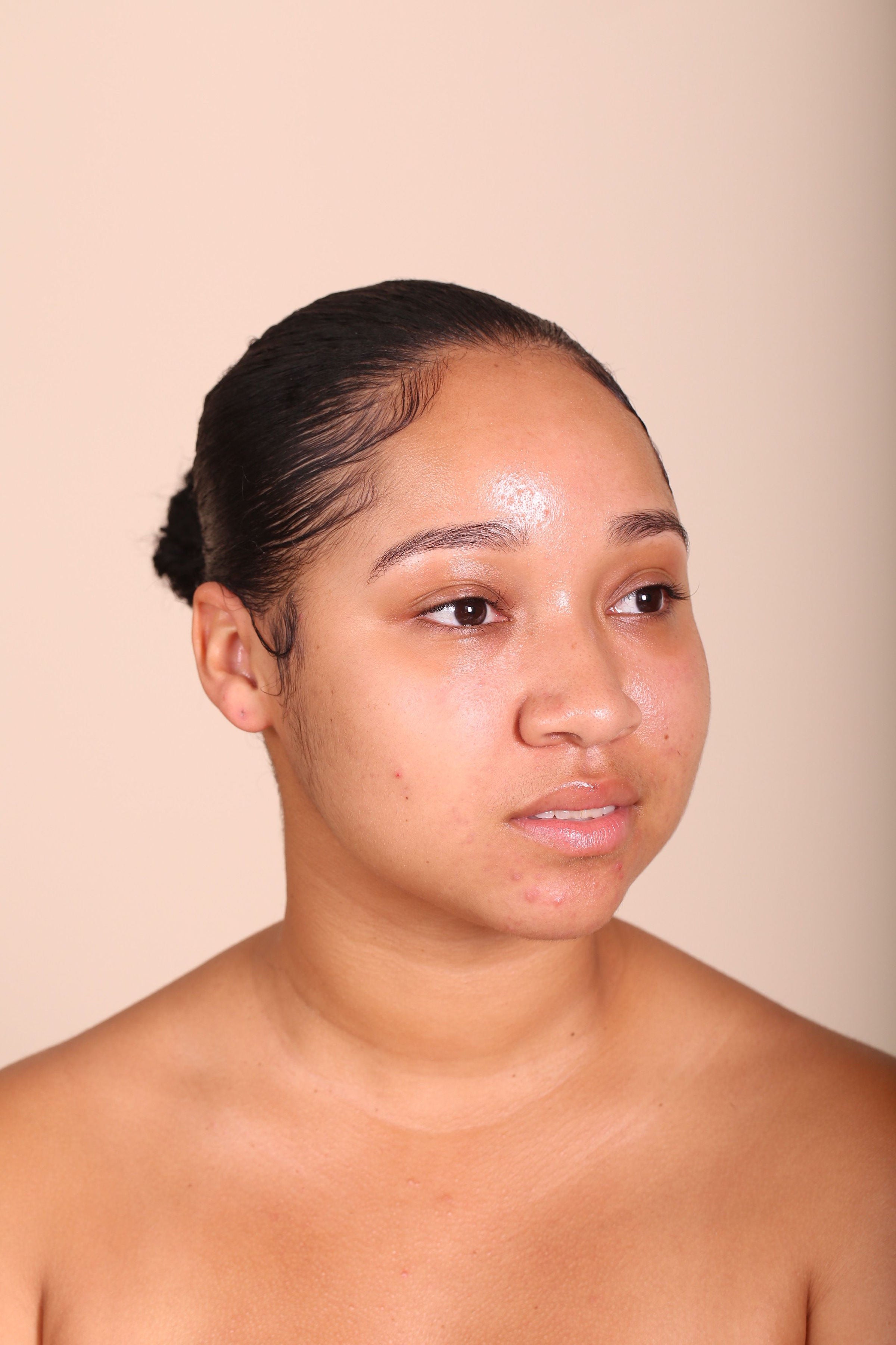 True Intentions Hydrating Foundation