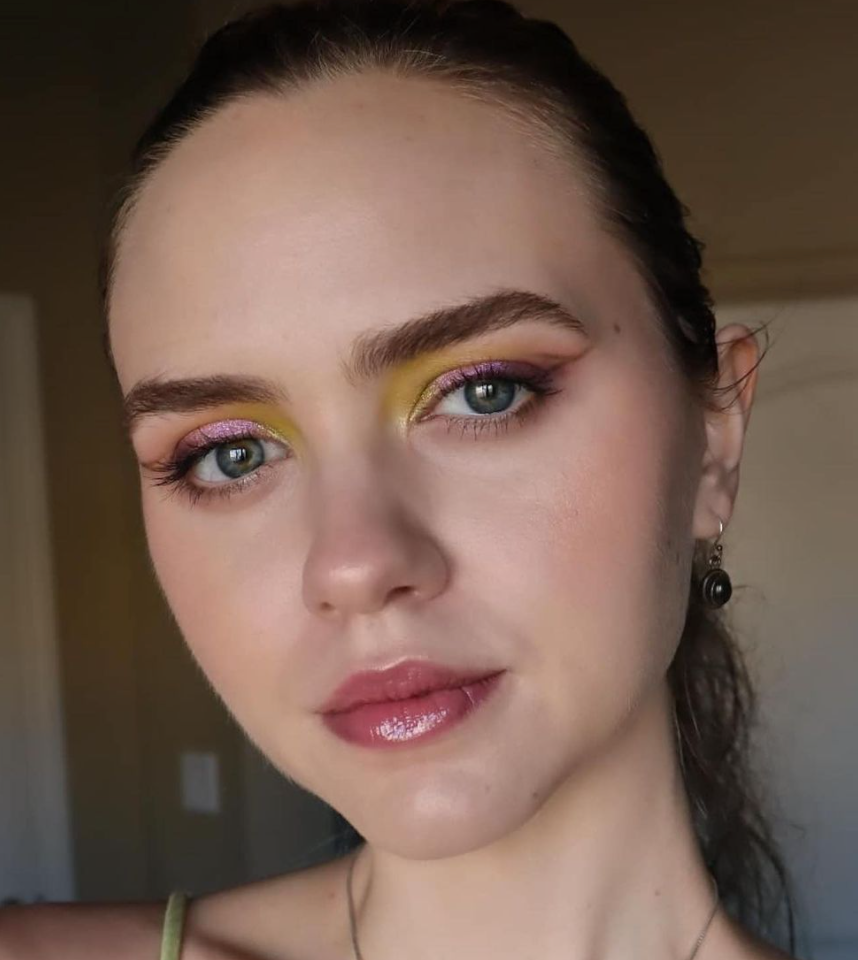 True Intentions Hydrating Foundation