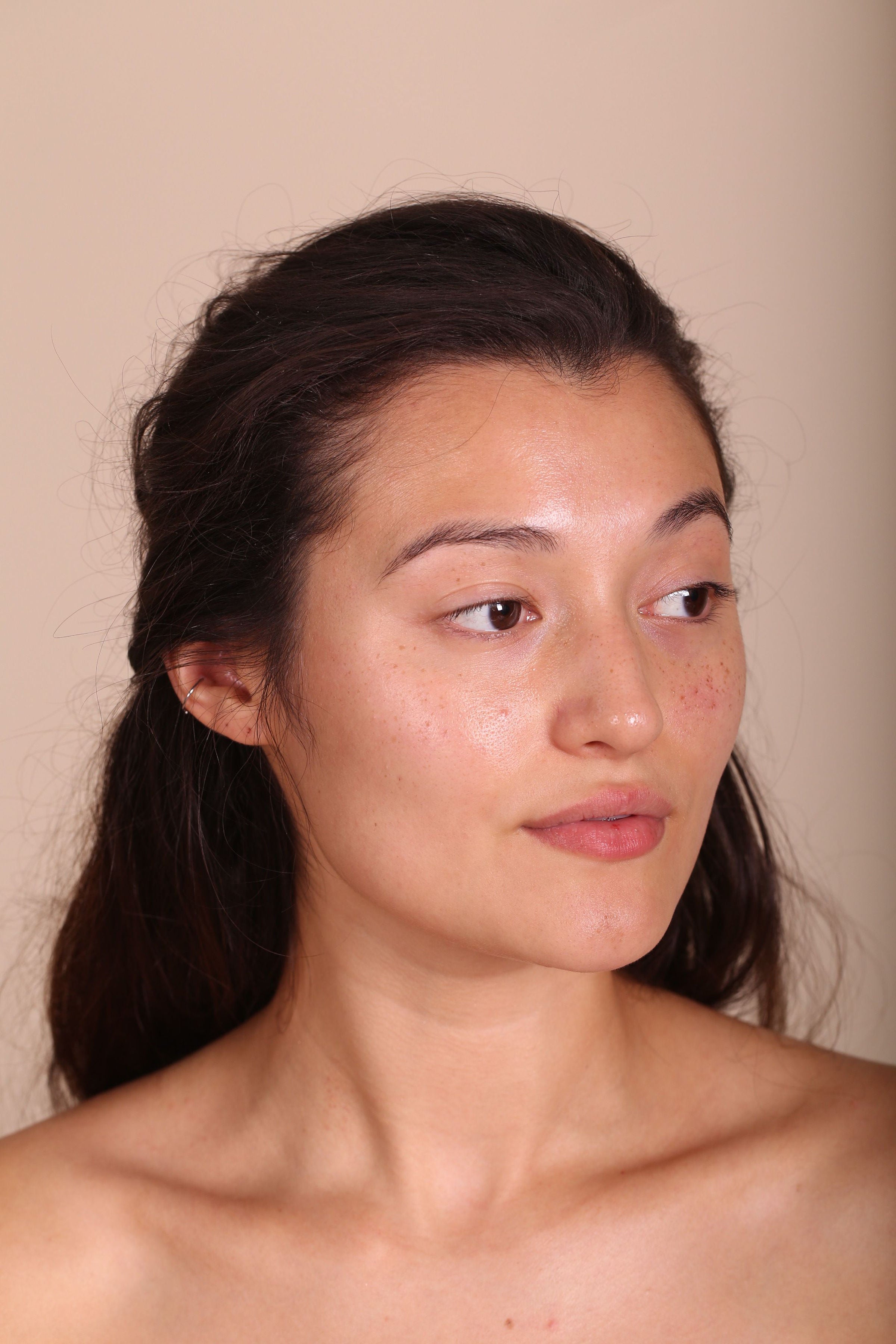 True Intentions Hydrating Foundation